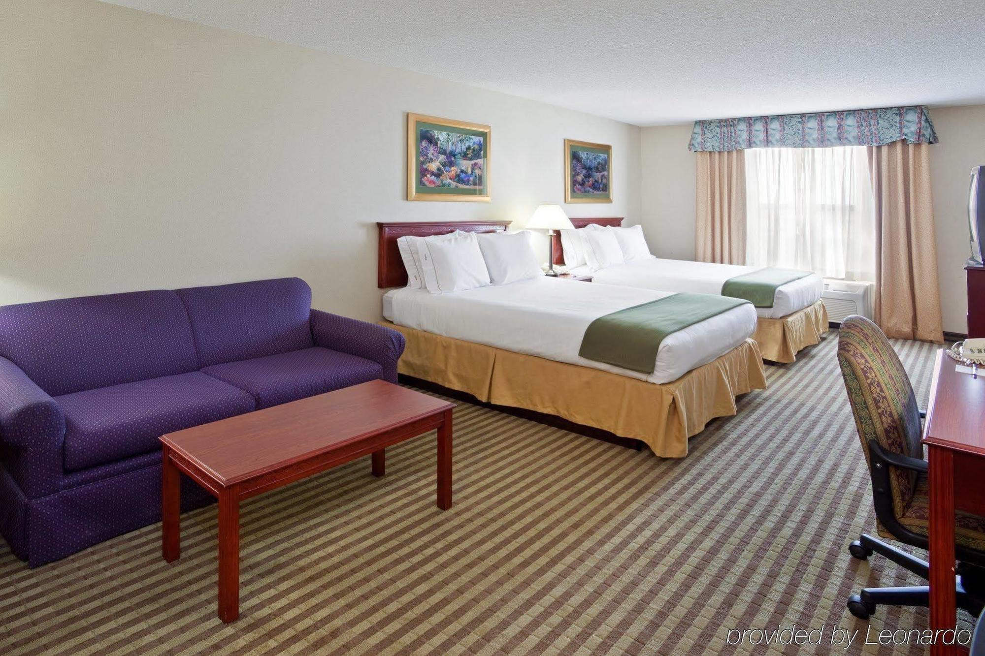 Holiday Inn Express Hotel & Suites Circleville By Ihg Luaran gambar